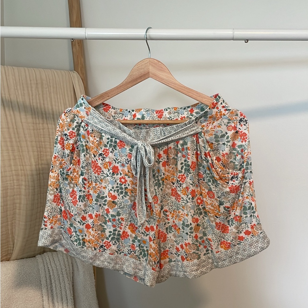 Floral Women's Shorts